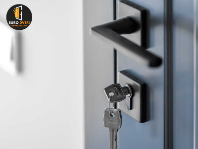 Типи дверних замків: який обрати у 2026 році